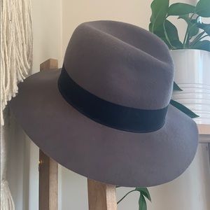 100% Wool fedora style hat